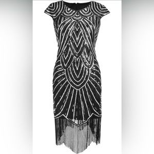 NWT Roaring 20s Gatsby themed Black & Silver Sequin & Fringe Cap Sleeve Dress Lg